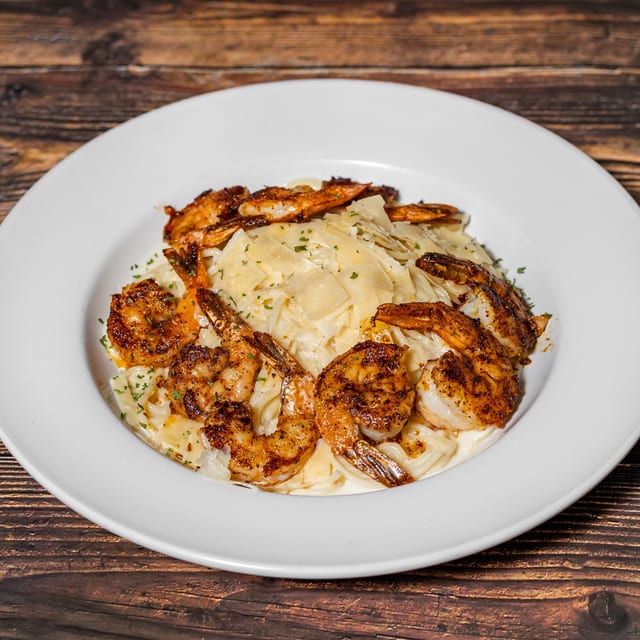 Chicken Alfredo.