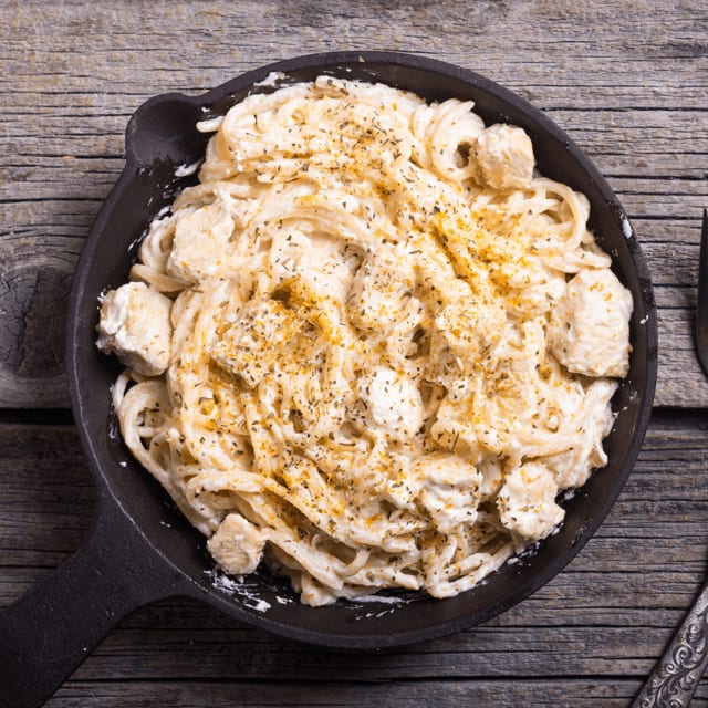 Chicken Alfredo.